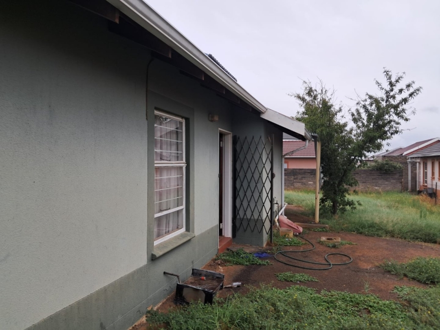 3 Bedroom Property for Sale in Kimberley Rural Northern Cape